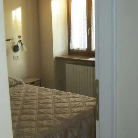 Rustico Sul Lago Di Garda - Le Ortensie Assenza di Brenzone