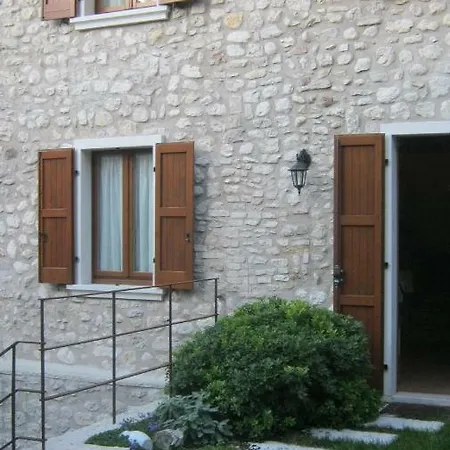 Rustico Sul Lago Di Garda - Le Ortensie